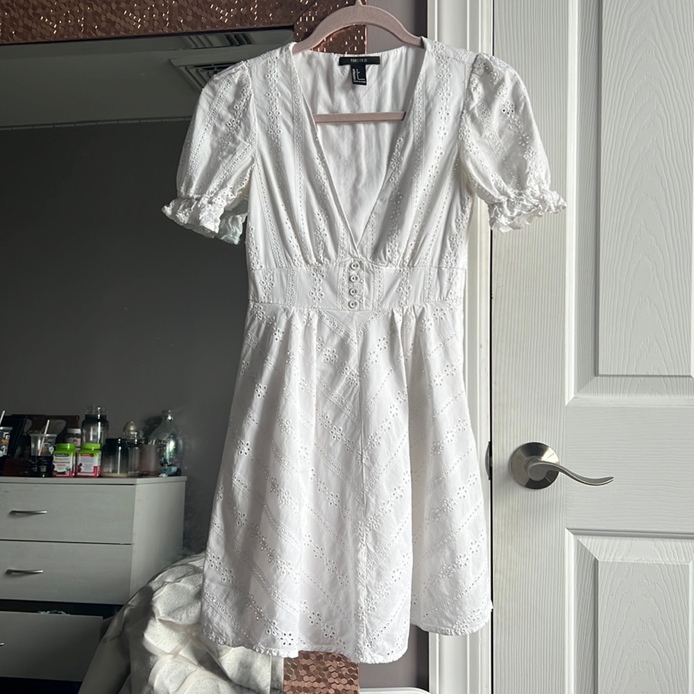 Forever 21 Short White Sun Dress